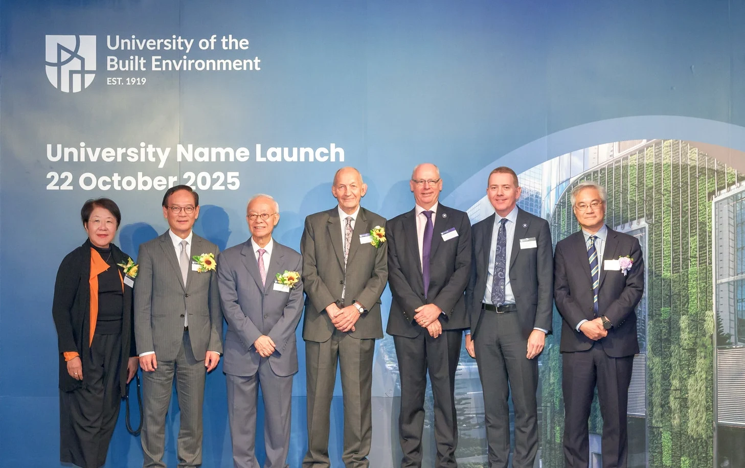 distinguished guests included Guest of Honour Professor Ling Kar Kan SBS, Chairman of the Hong Kong Housing Society; Mr Nicholas BROOKE, GBS JP, Mr Marco WU Moon Hoi, GBS, Honourable Tony TSE Wai Chuen, SBS JP, Architect Professor Ada FUNG, BBS, Faculty of Architecture, The University of Hong Kong; Guests from the UK included Professor Malcolm Todd, Associate Pro-Vice-Chancellor (Academic), Mr Stephen Bartle, Pro-Vice-Chancellor (Commercial)