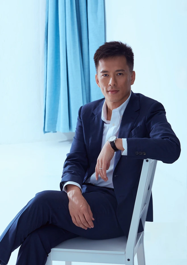 University alumnus Michael Lee from Prudential Surveyors (Hong Kong) Limited charts how studying real estate online while working gave him a head start in the profession, helping him build a career that has taken him from Assistant Surveyor to Managing Director.
